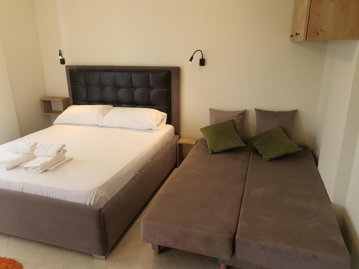 Deni Sea View Apartment Vlore Exterior photo