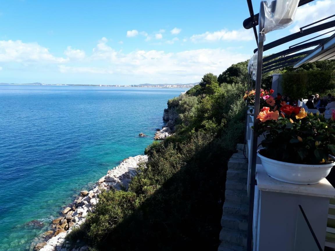 Deni Sea View Apartment Vlore Exterior photo